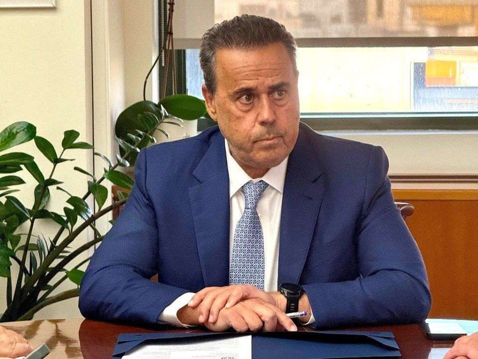 Στ. Παπασταύρου Στ. Παπασταύρου
