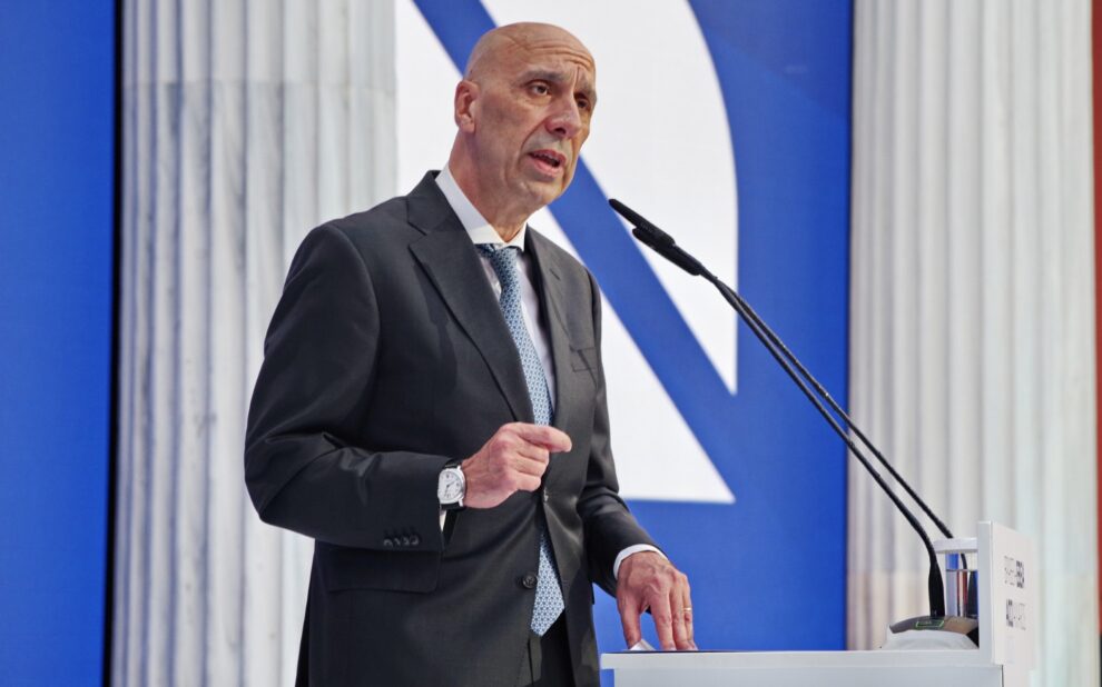 bratakos vraveia evea 2025 1