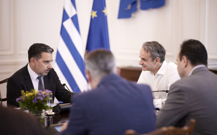 Κυρ. Μητσοτάκης-Amazon