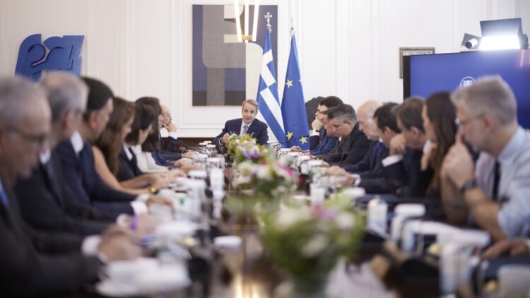 Κυρ. Μητσοτάκης