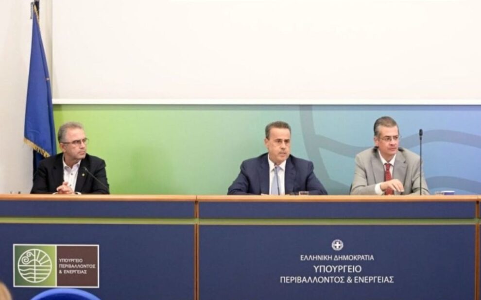 Στ. Παπασταύρου Στ. Παπασταύρου