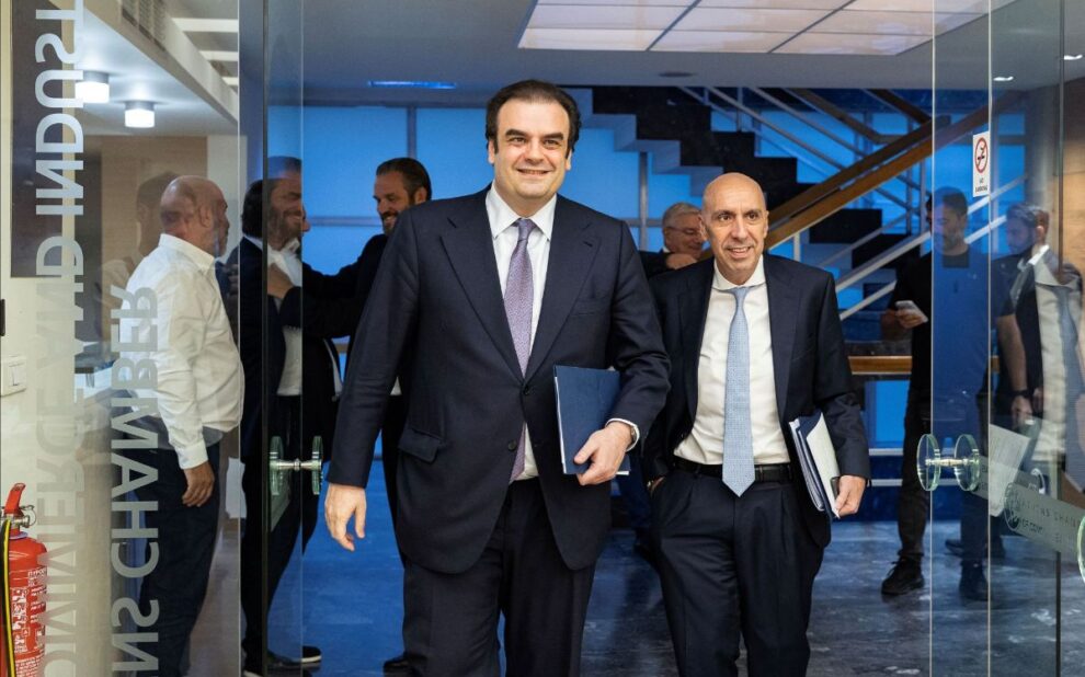 Κυριάκος Πιερρακάκης, Γιάννης Μπρατάκος