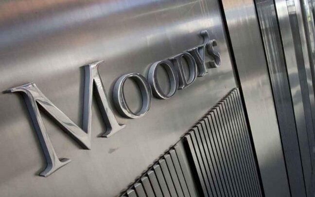 Αναβάθμιση της ελληνικής οικονομίας από Moody’s και Scope Ratings