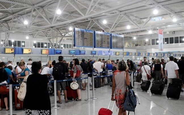 Αύξηση της επιβατικής κίνησης στα αεροδρόμια της χώρας