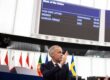 Η Ούρσουλα φον ντερ Λάιεν κάλεσε τον Καναδό πρωθυπουργό