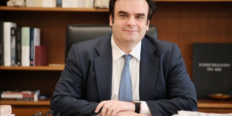 Κυρ. Πιερρακάκης