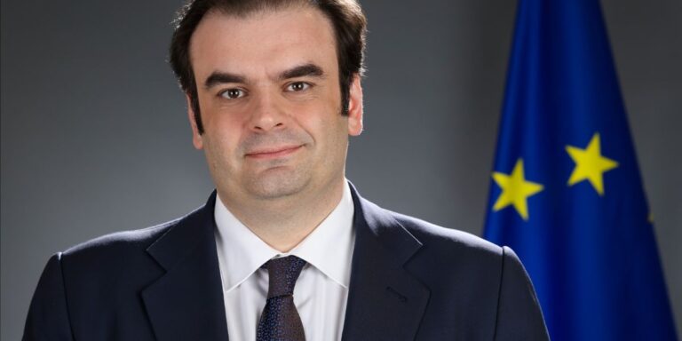 Κυρ. Πιερρακάκης