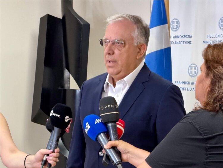 Τάκης Θεοδωρικάκος